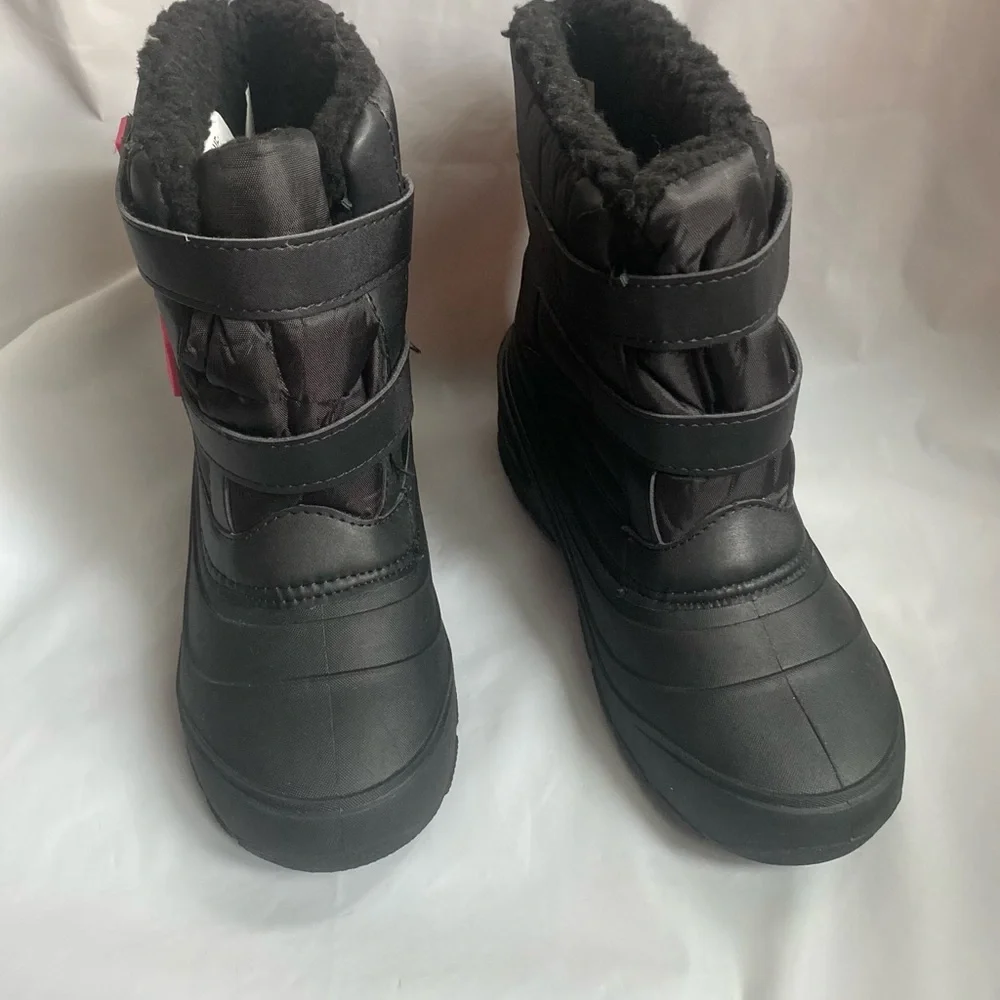 Black with Pink Accents‎ Winter Boots
